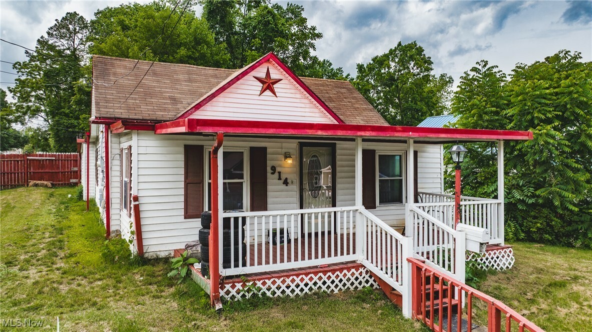 Property Photo: 914 Pike Street WV 26101