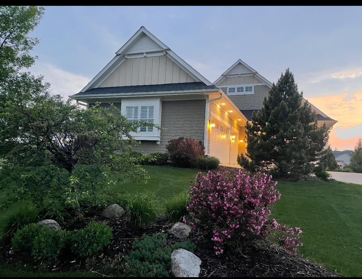 Property Photo:  3710 Talero Curve  MN 55318 