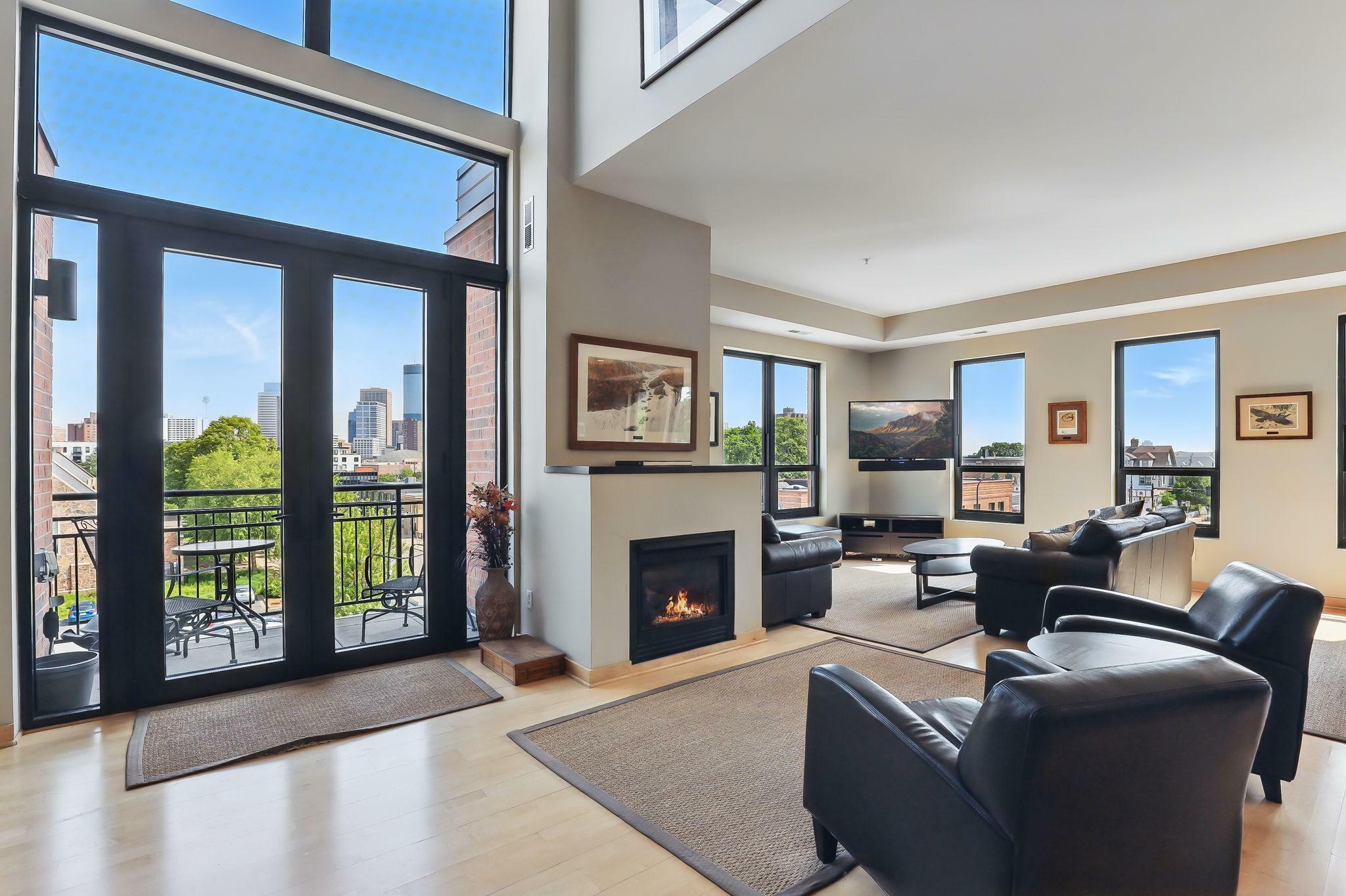 Property Photo: 9 W Franklin Avenue 313 MN 55404