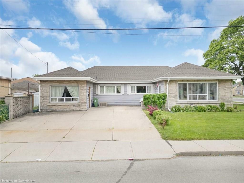 Property Photo: 693 Upper James Street ON L9C 2Z7