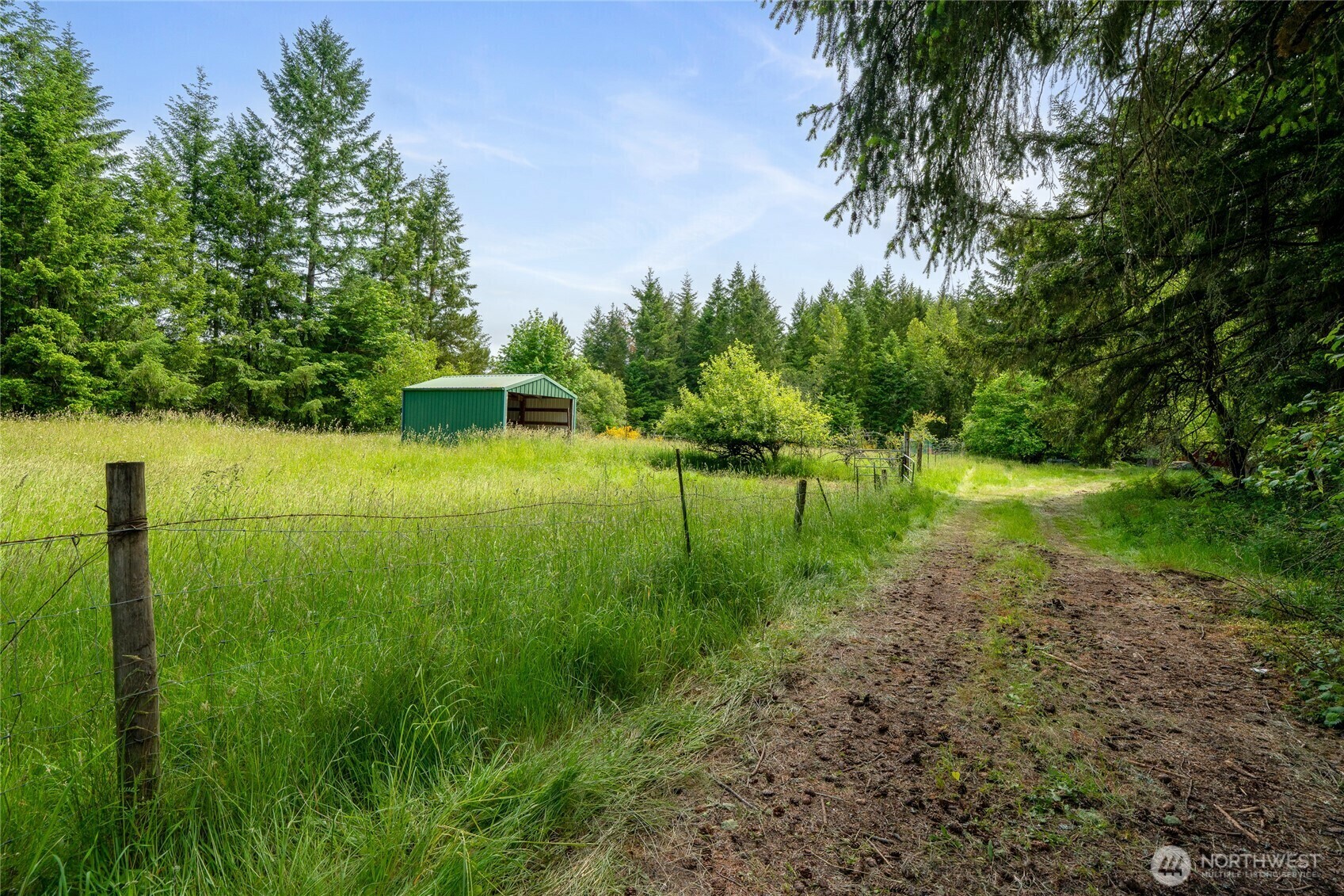 Property Photo: 14648 Regal Lane SE WA 98597