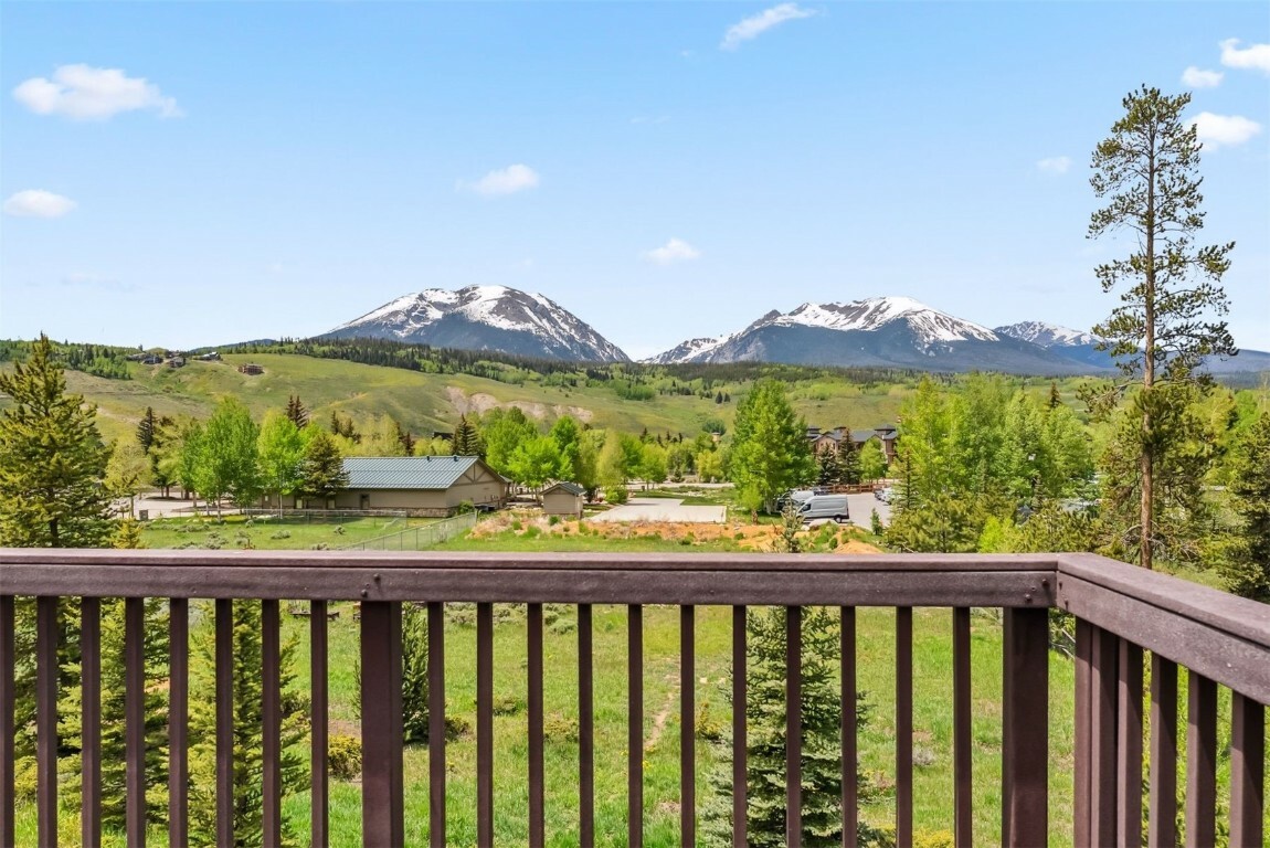 Property Photo: 361 Lagoon Lane CO 80498