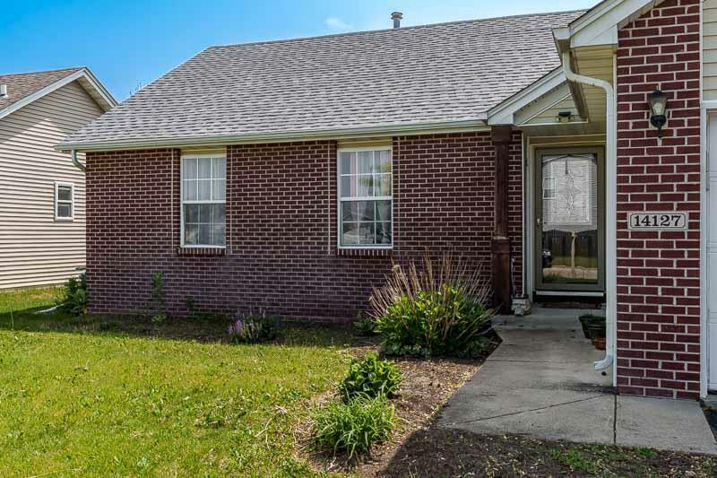 Property Photo: 14127 Winnward Way IL 61080