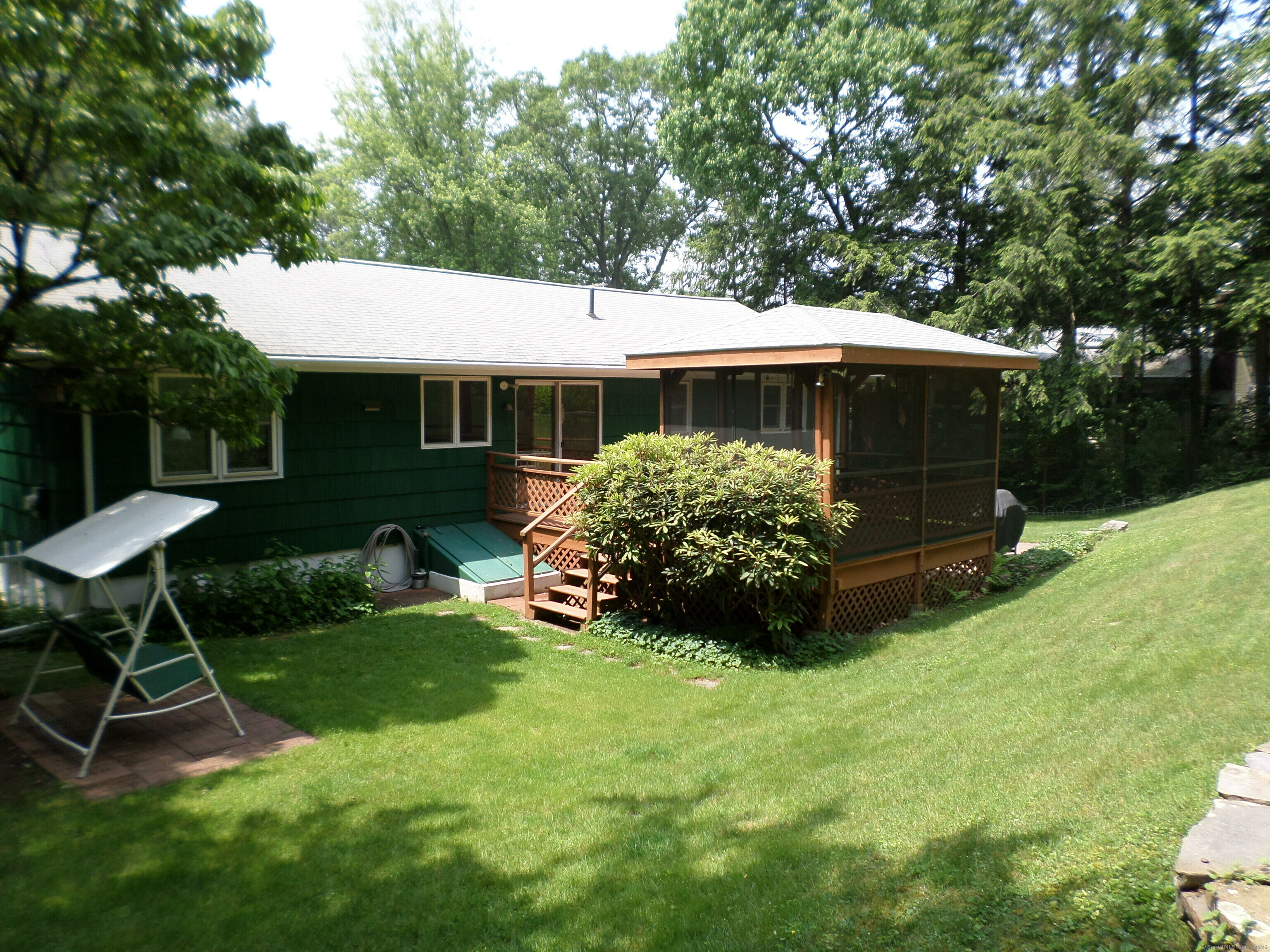 Property Photo: 85 Constance Drive CT 06042