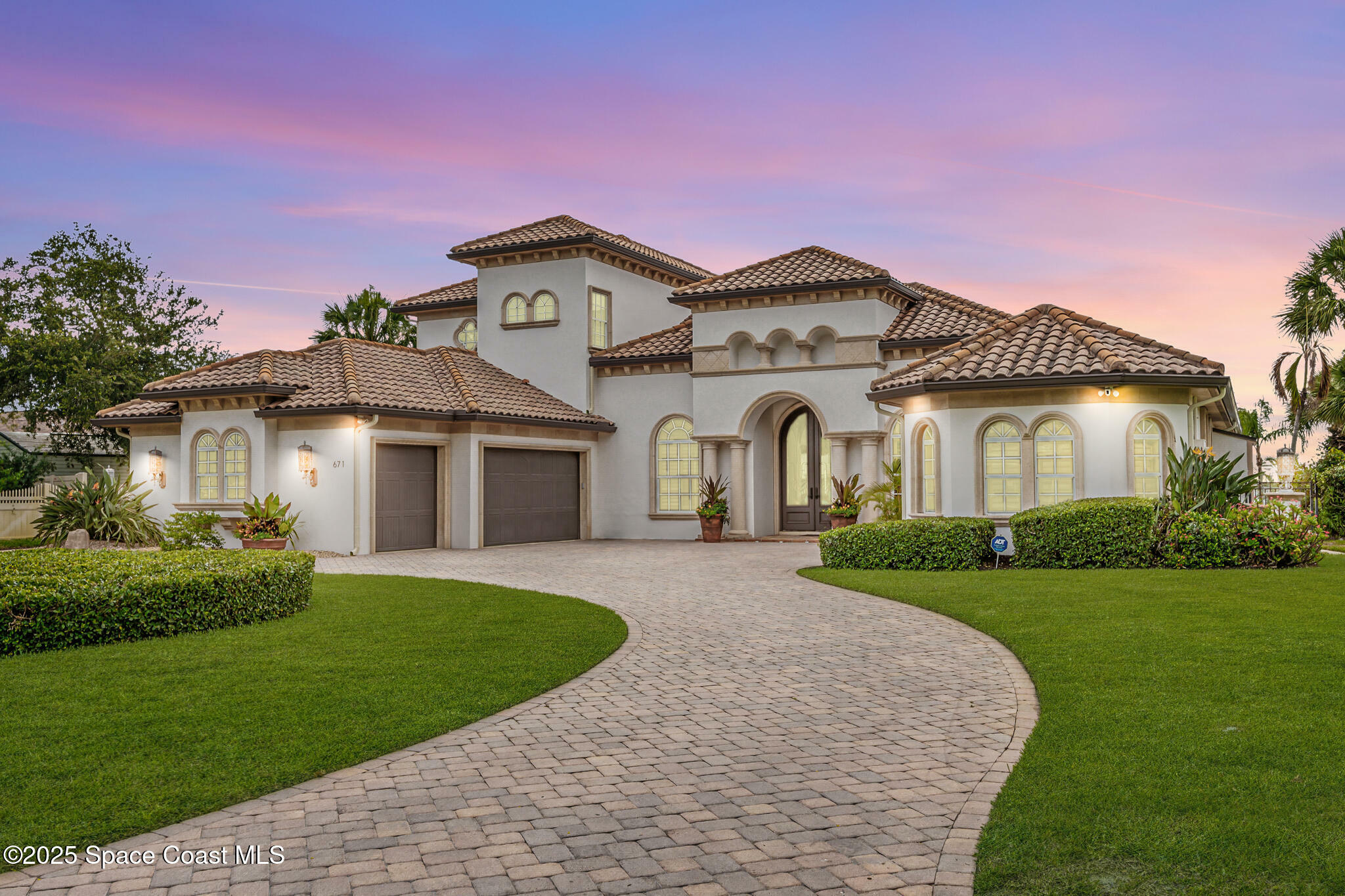 671 Indian River Drive  Melbourne FL 32935 photo