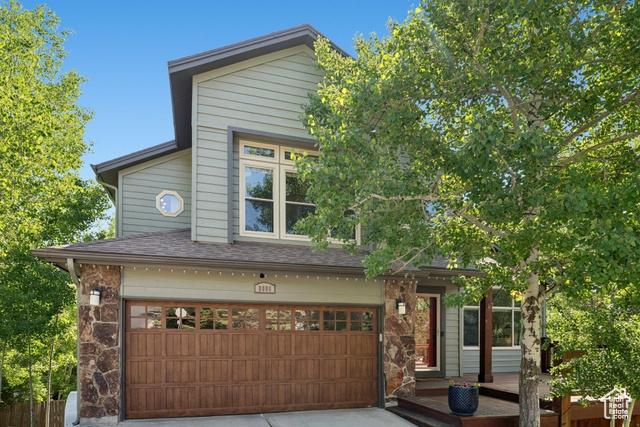 Property Photo: 8086 N Meadowview Dr UT 84098
