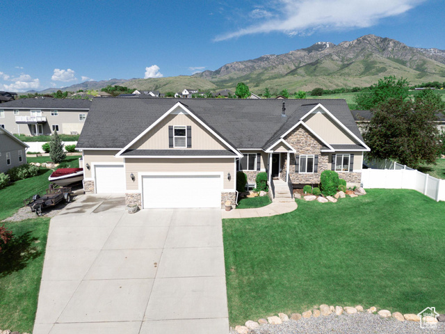Property Photo: 580 N Cherry Ridge Ln UT 84333