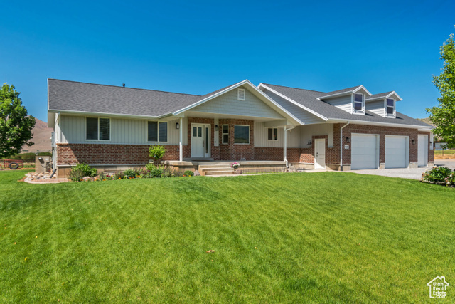 Property Photo: 719 E Center St UT 84655