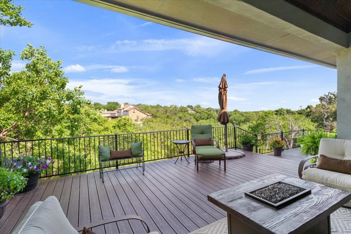 Property Photo: 2501 Woodbine Circle TX 78628