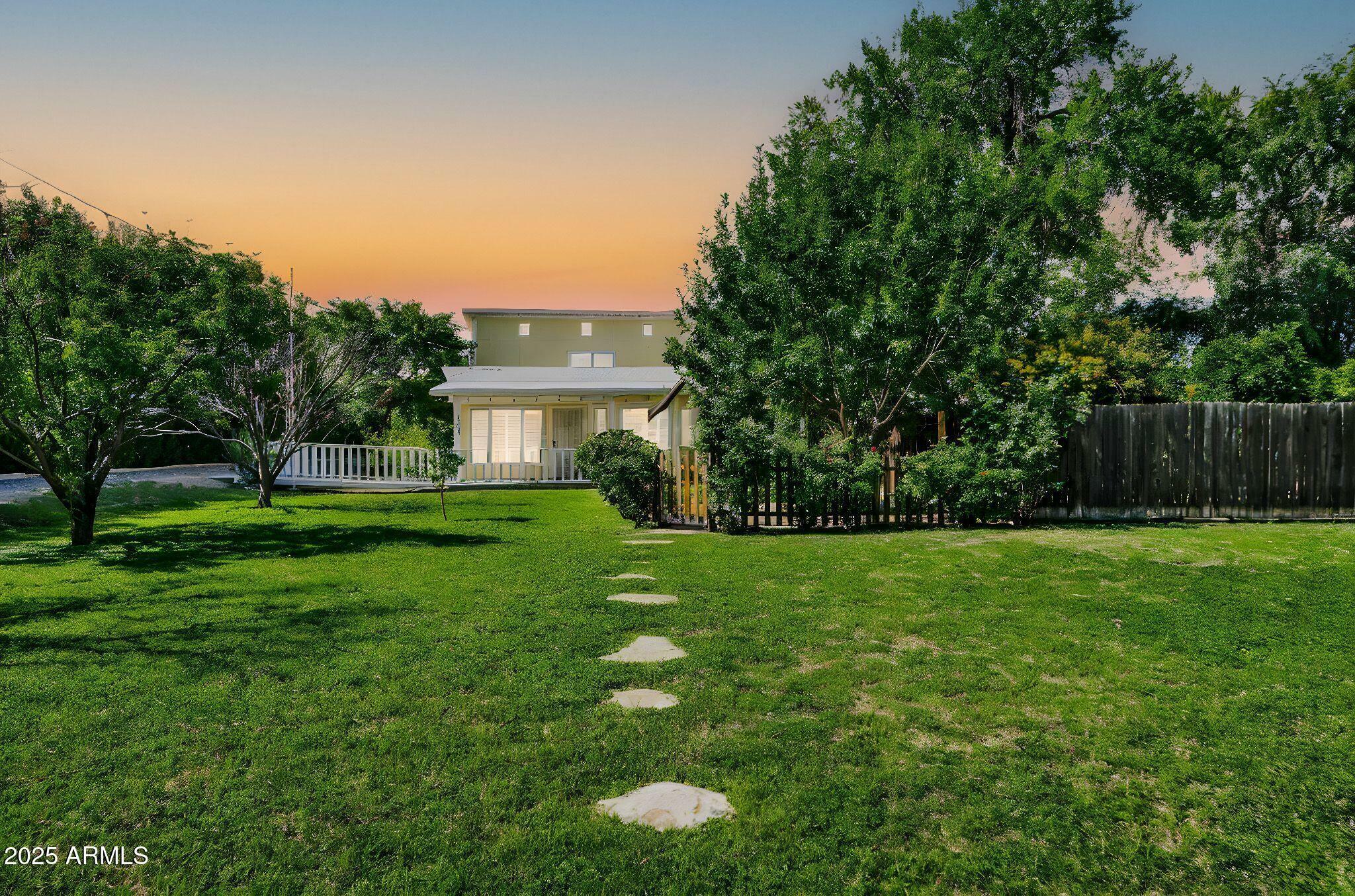 5123 E Virginia Avenue  Phoenix AZ 85008 photo