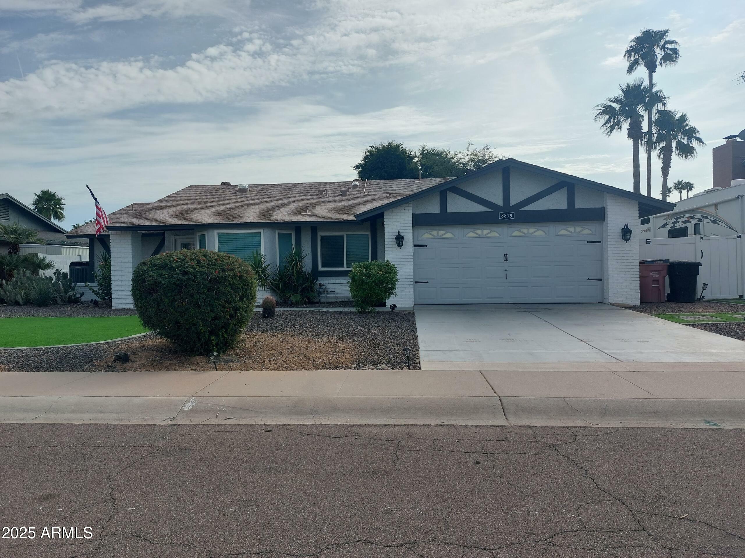 8879 E Friess Drive  Scottsdale AZ 85260 photo