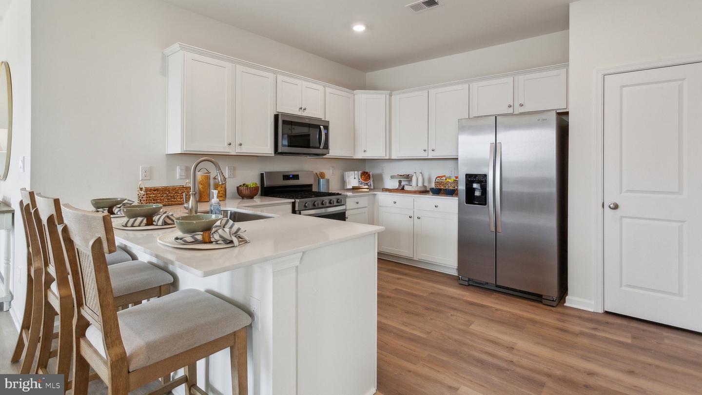Property Photo: 206 Delhaas Circle PA 19007
