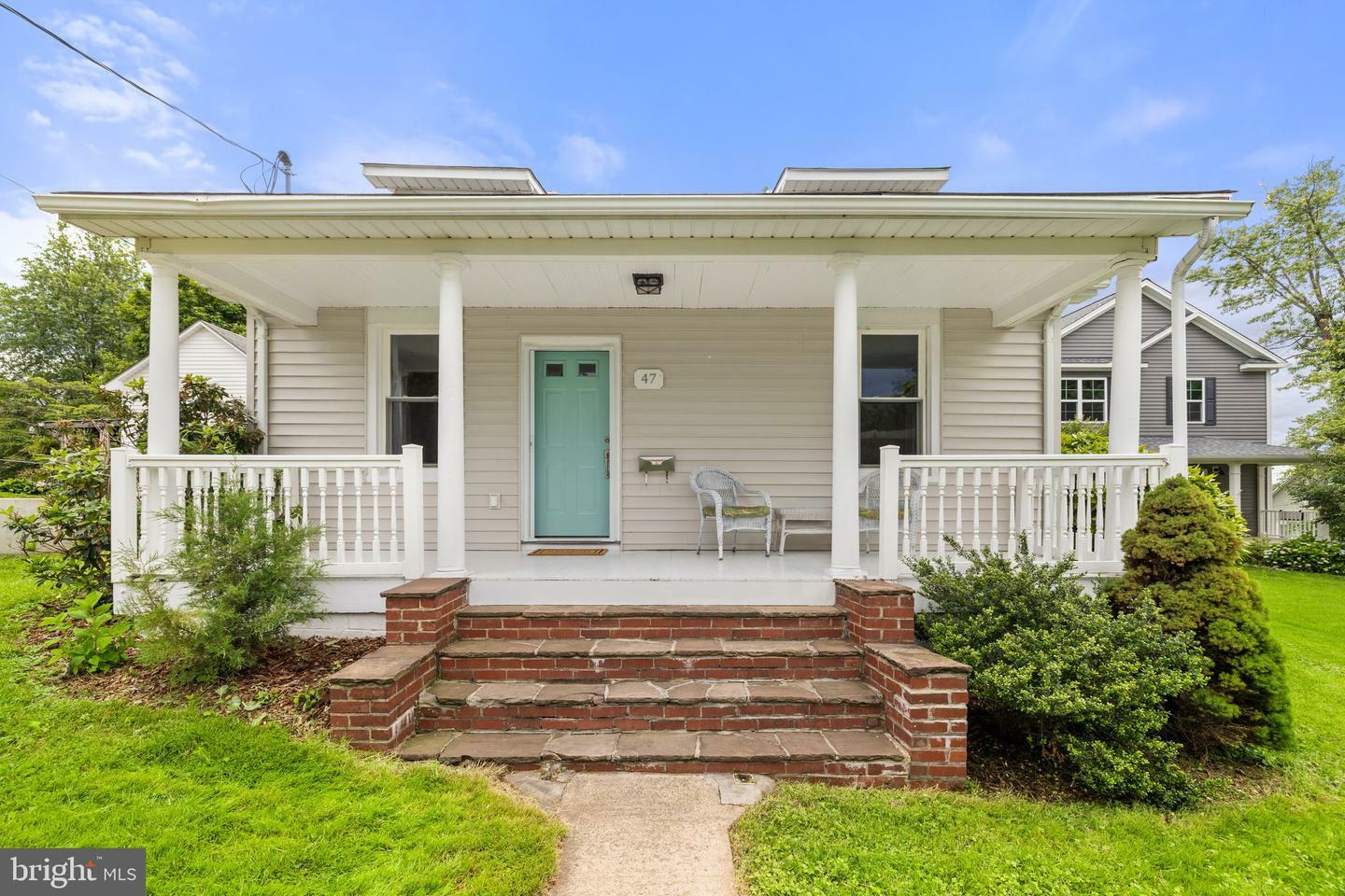 Property Photo: 47 Warrenton Boulevard VA 20186