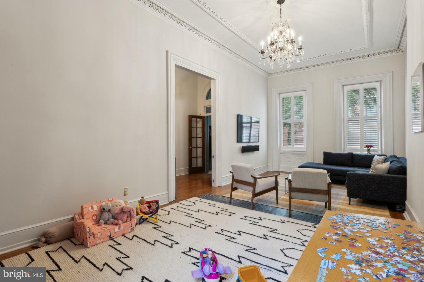 Property Photo: 1911 Mount Vernon Street PA 19130