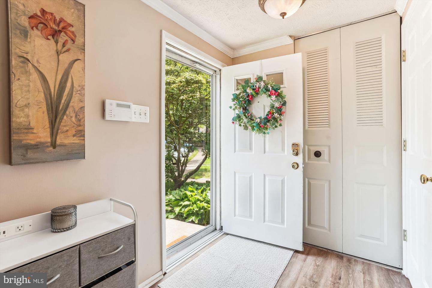 Property Photo: 1646 Sierra Woods Drive VA 20194