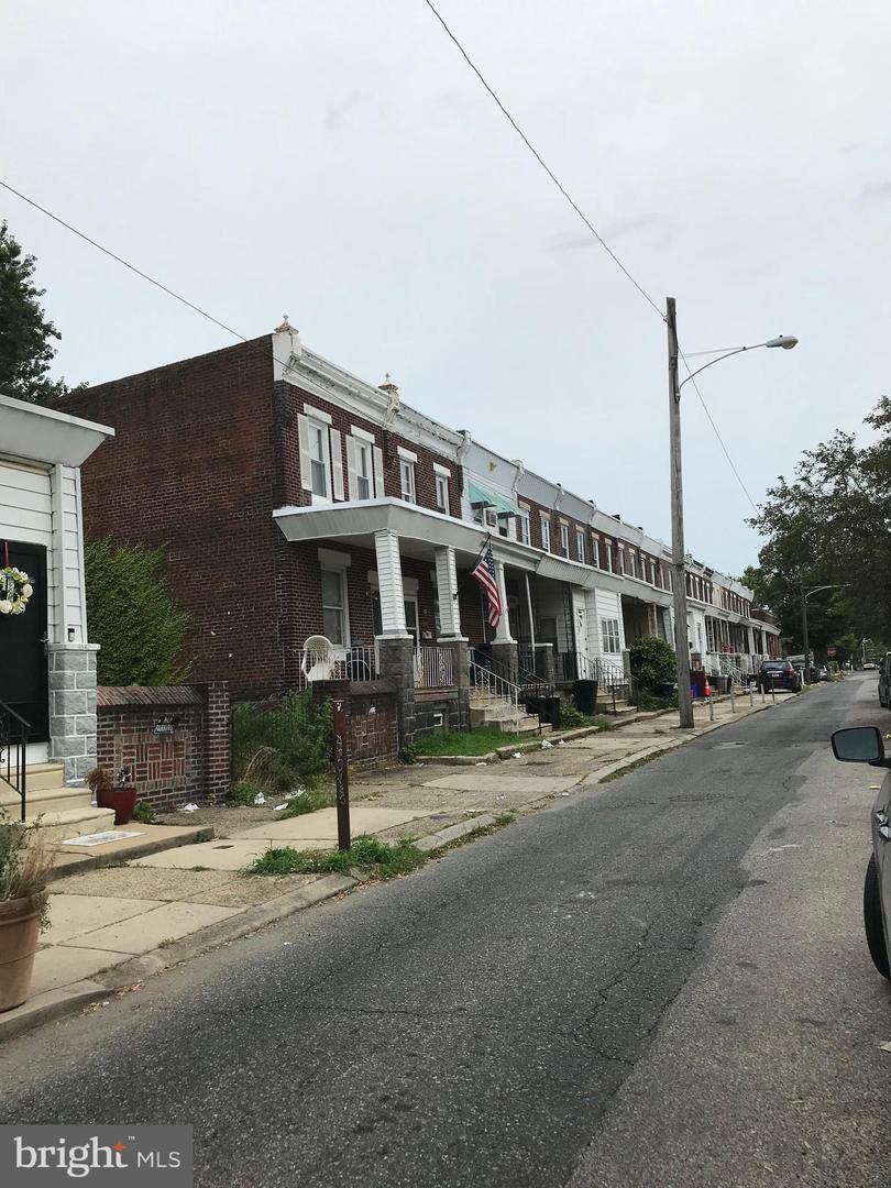 Property Photo: 6549 Marsden Street PA 19135