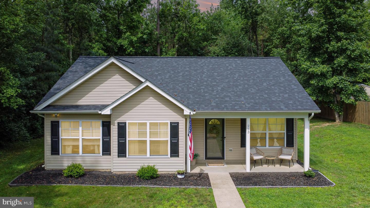 Property Photo: 253 American Drive VA 22546