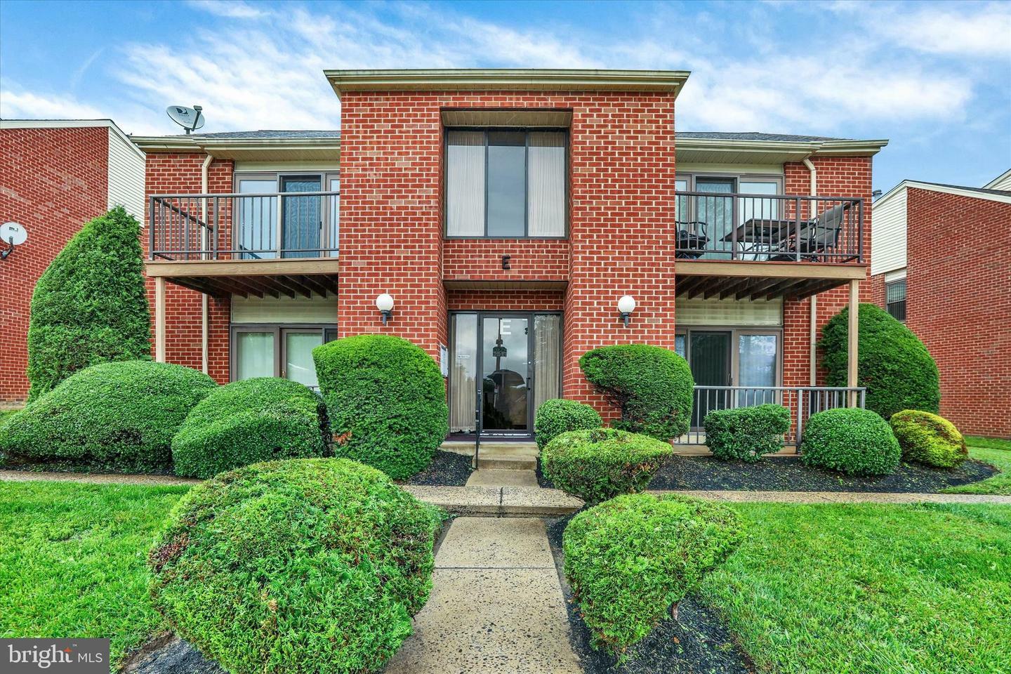 Property Photo: 2089 Welsh Road E1 PA 19115