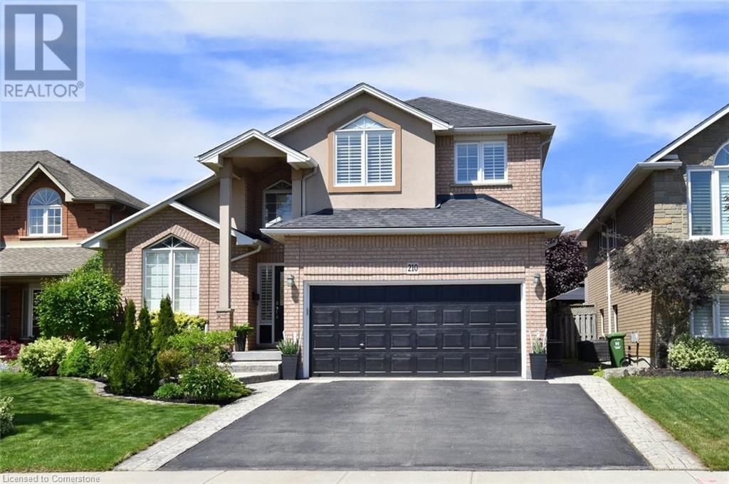 Property Photo: 210 Claudette Gate ON L9B 2K1