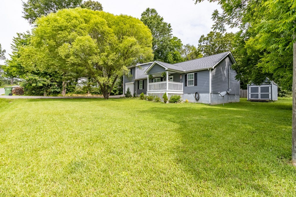 Property Photo: 207 Pine Street GA 30705
