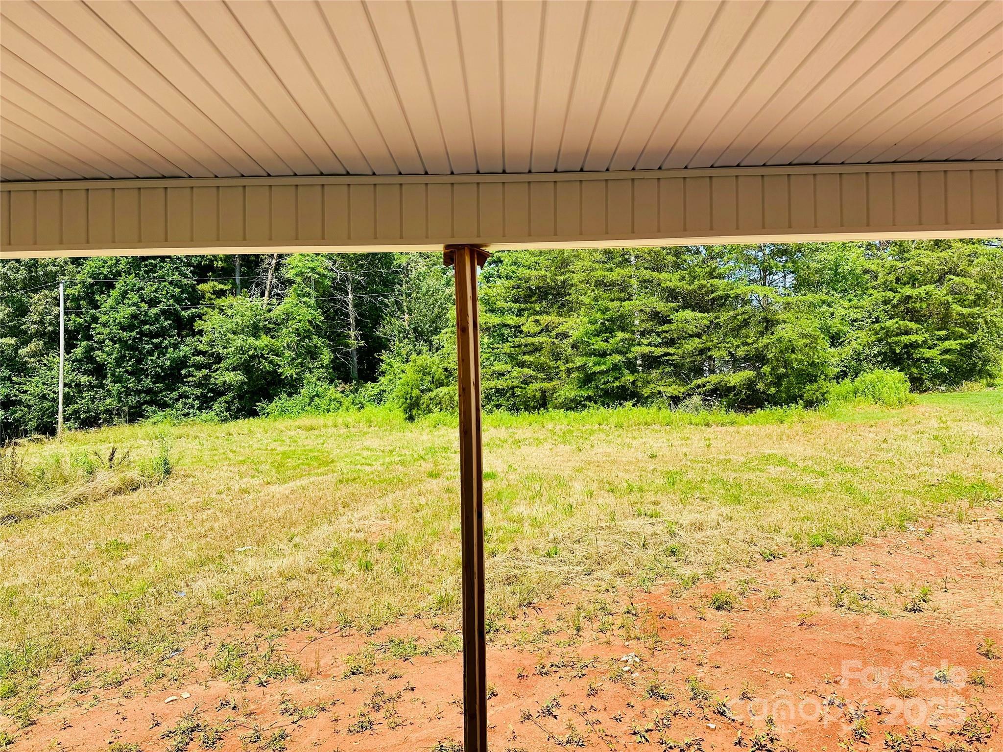 Property Photo: 3467 Storybrook Lane NC 28673