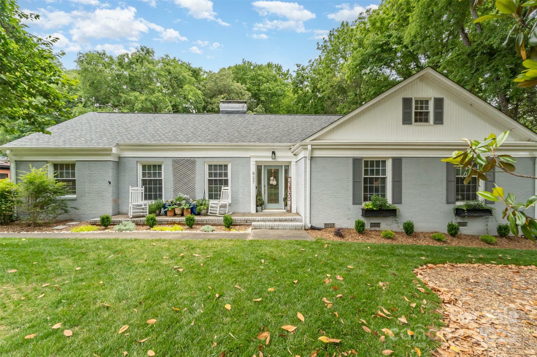 827 Ashwyn Drive  Charlotte NC 28211 photo
