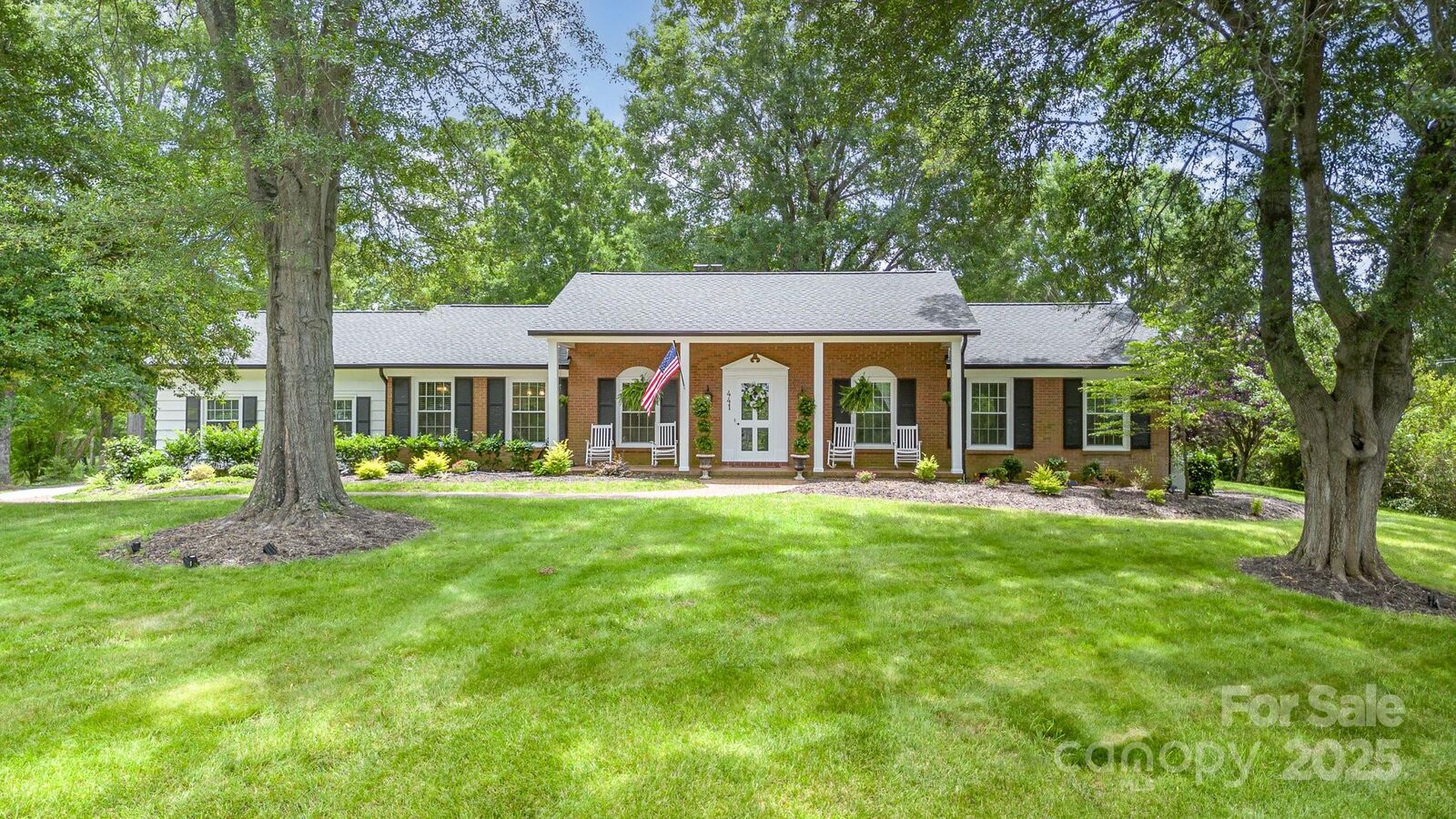 Property Photo: 441 Crestside Drive SE NC 28025
