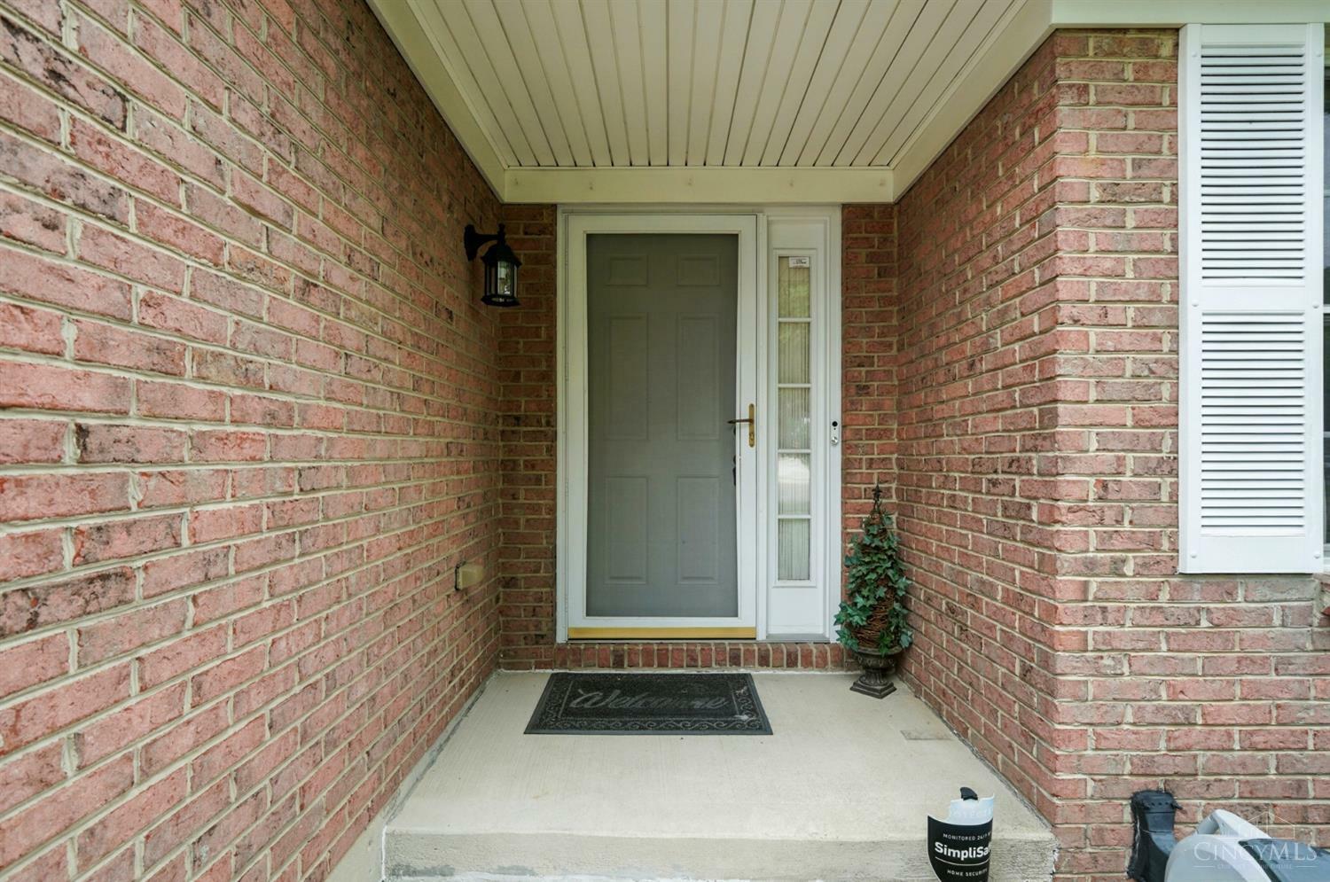 Property Photo: 5015 Riverview Avenue OH 45042