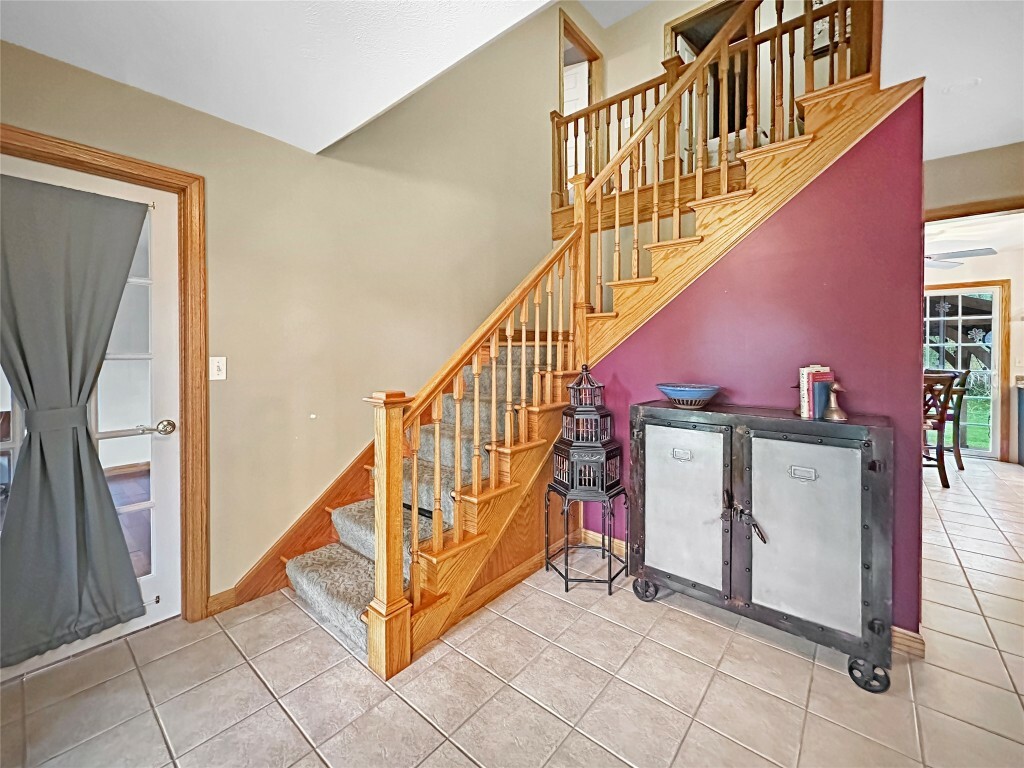 Property Photo: 2912 Woodview Drive PA 16506