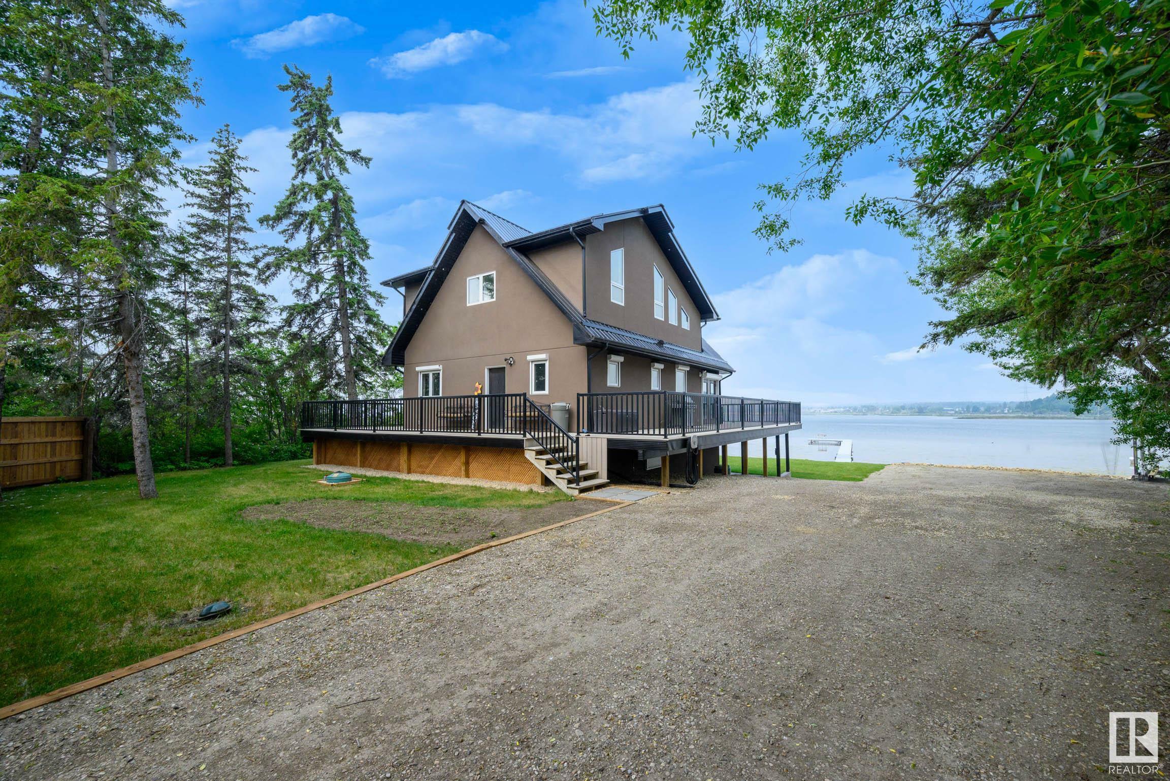 Property Photo: 47 Railway Avenue AB T0E 2Y0