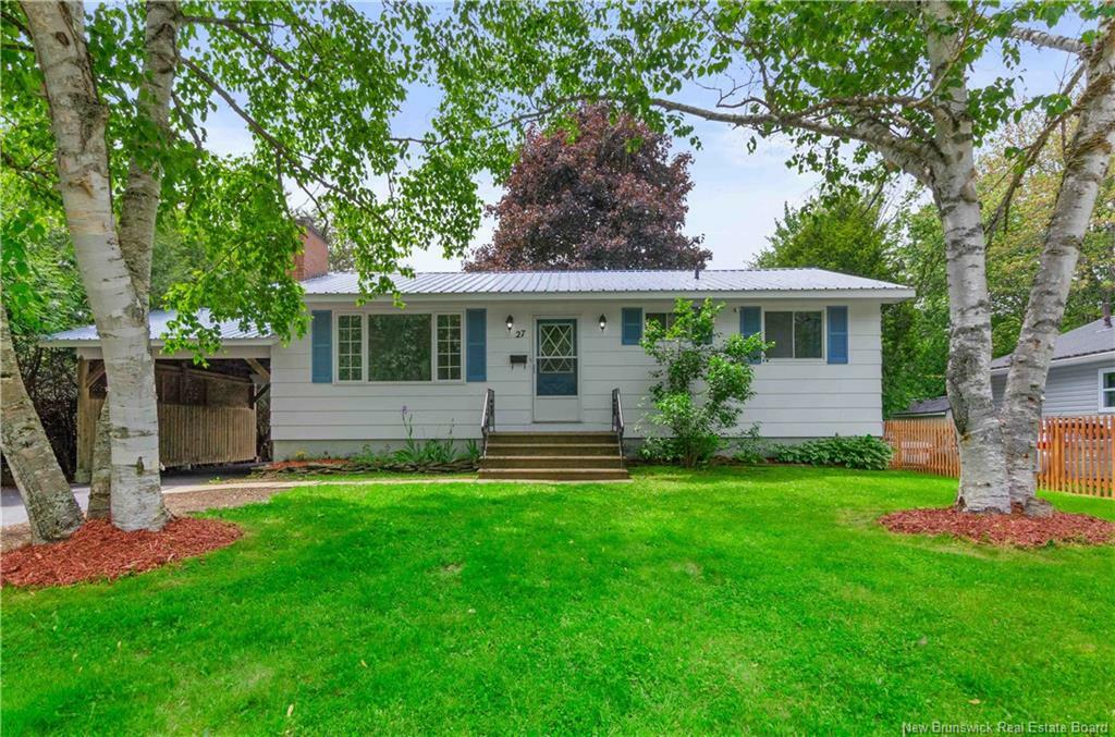 Photo de la propriété: 27 Murray Avenue NB E3A 3Y6