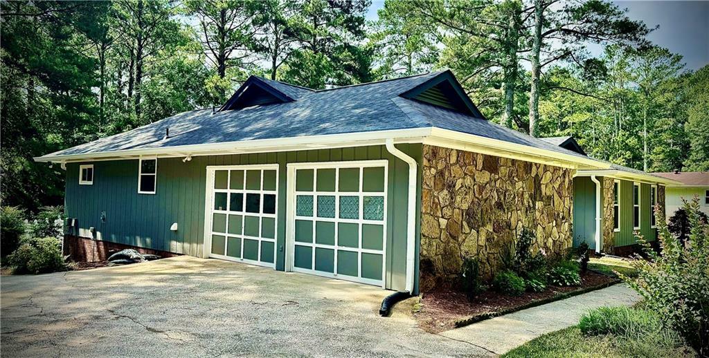 Property Photo: 1516 Chase Court GA 30296