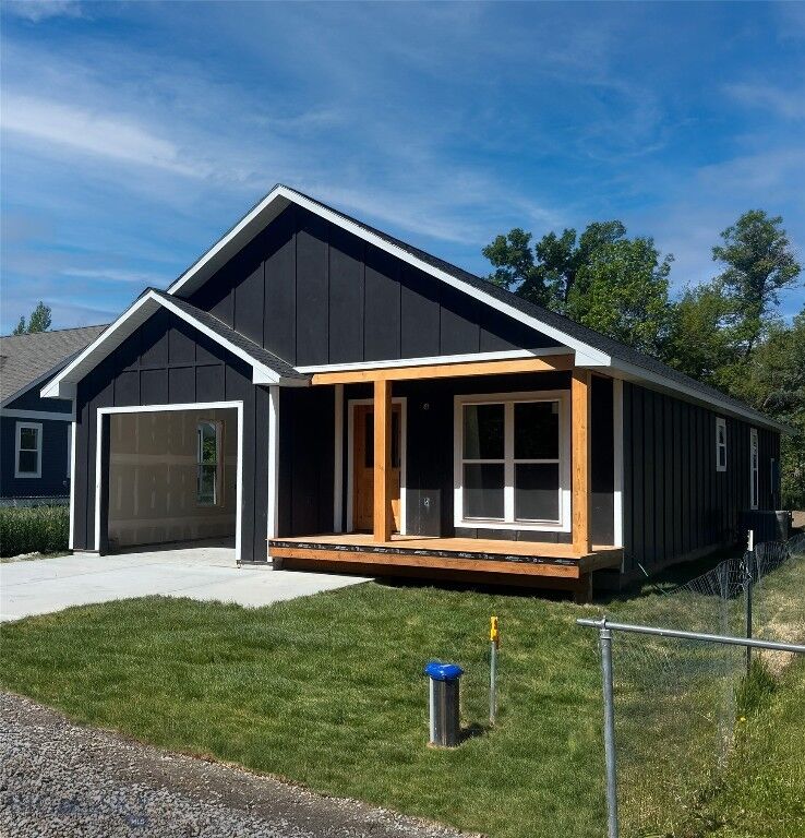 Property Photo: 507 Broadway Street MT 59760