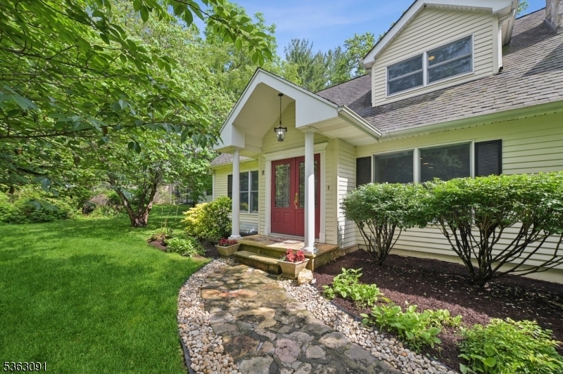 8 Culberson Rd  Bernards Twp. NJ 07920 photo