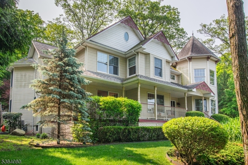 Property Photo: 96 Coventry Way NJ 07456