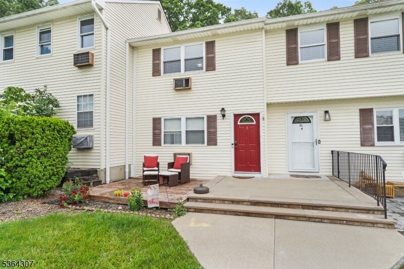Property Photo:  322 Richard Mine Rd H3  NJ 07885 