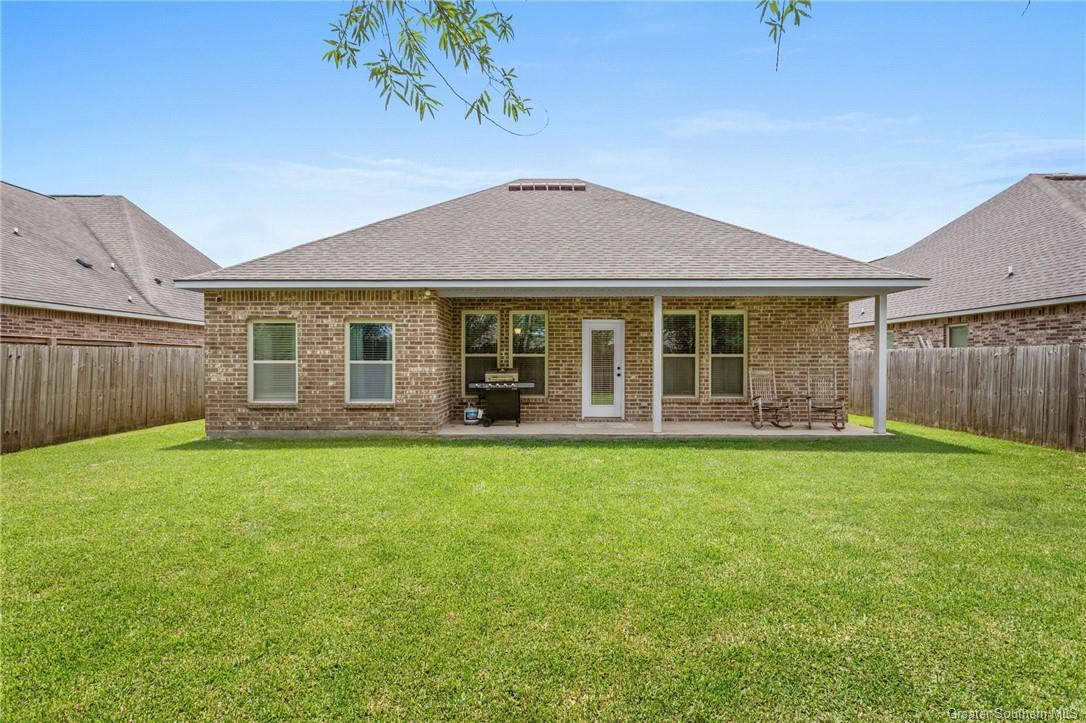 Property Photo: 5459 Hebert'S Pass LA 70607