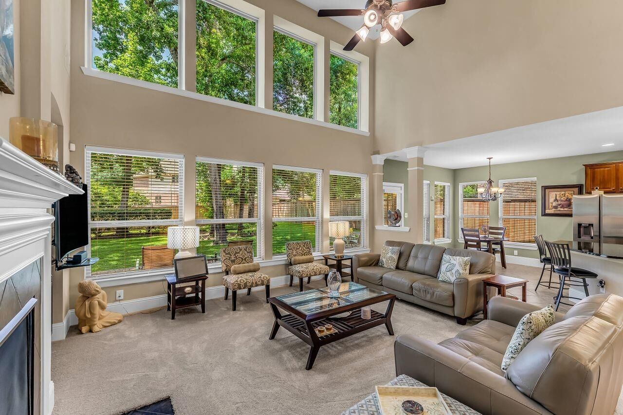 Property Photo:  111 N Almondell Circle  TX 77354 