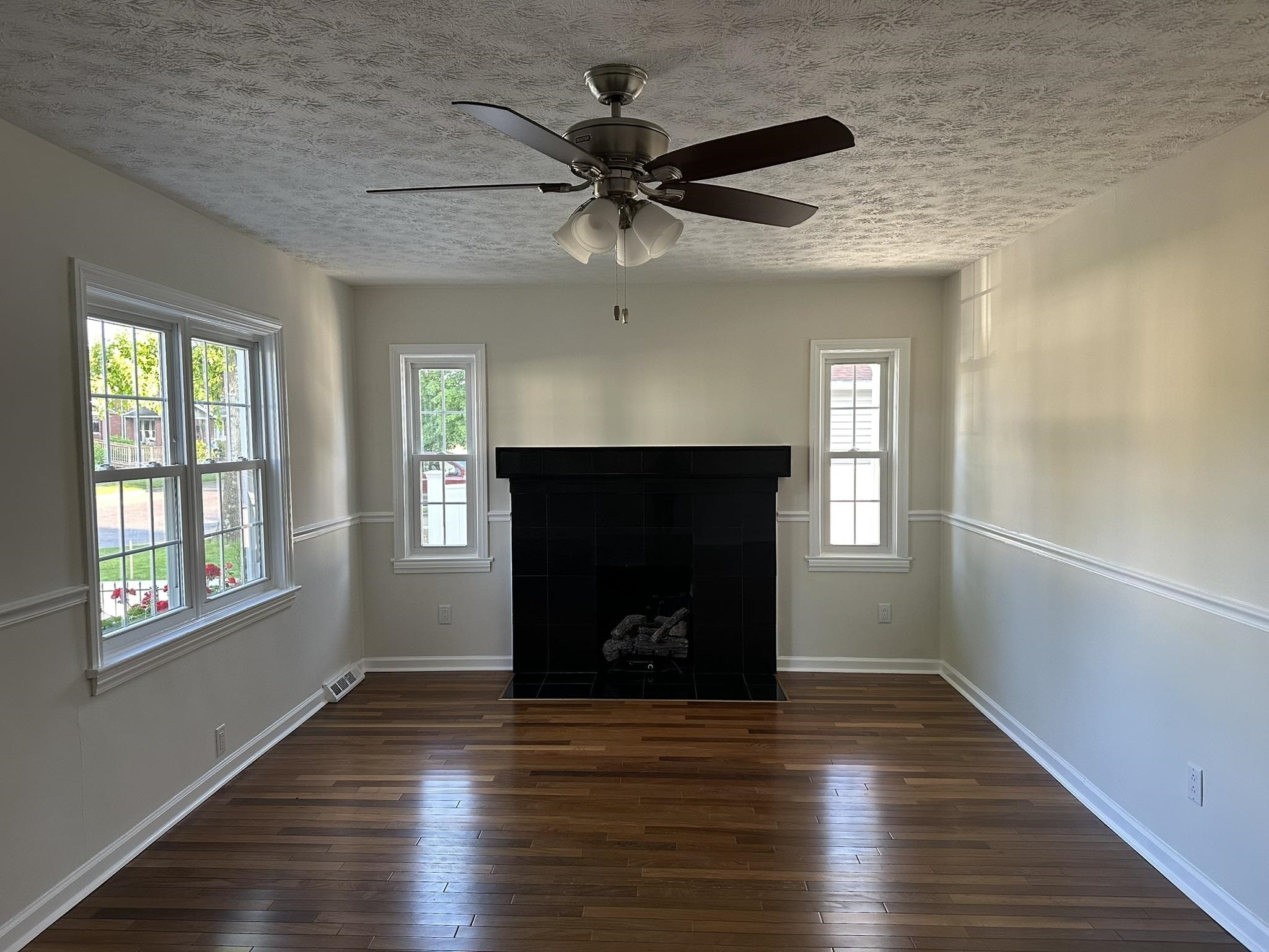 Property Photo: 1927 S 9th Street Ko-1 OH 45638