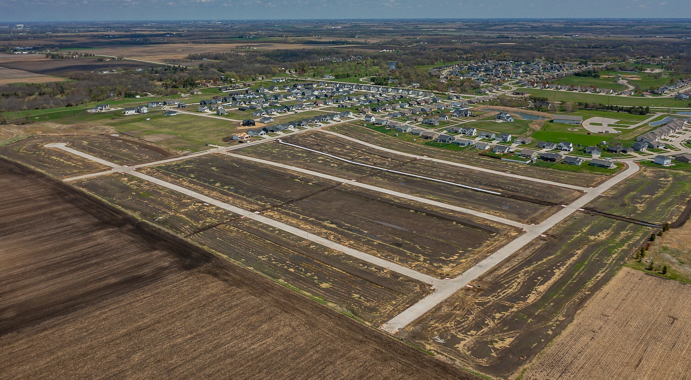 Property Photo:  1108 White Birch Drive  IA 50124 