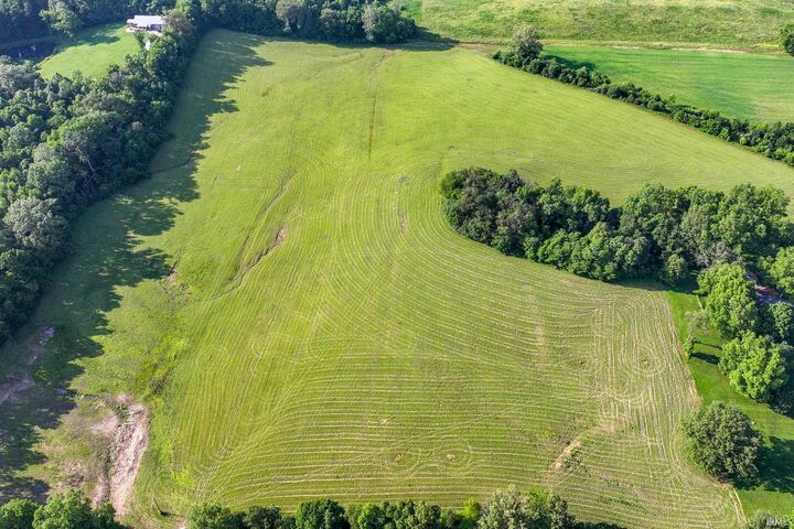 Property Photo:  5422 And 5444 W Schneider Road  IN 47630 