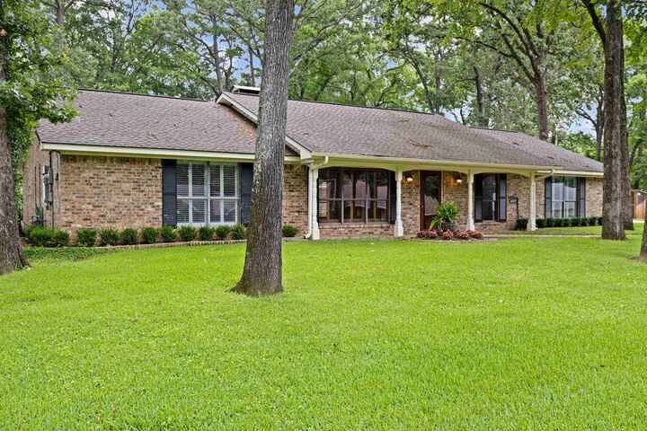 Property Photo:  627 Town Oaks  TX 75662-1234 