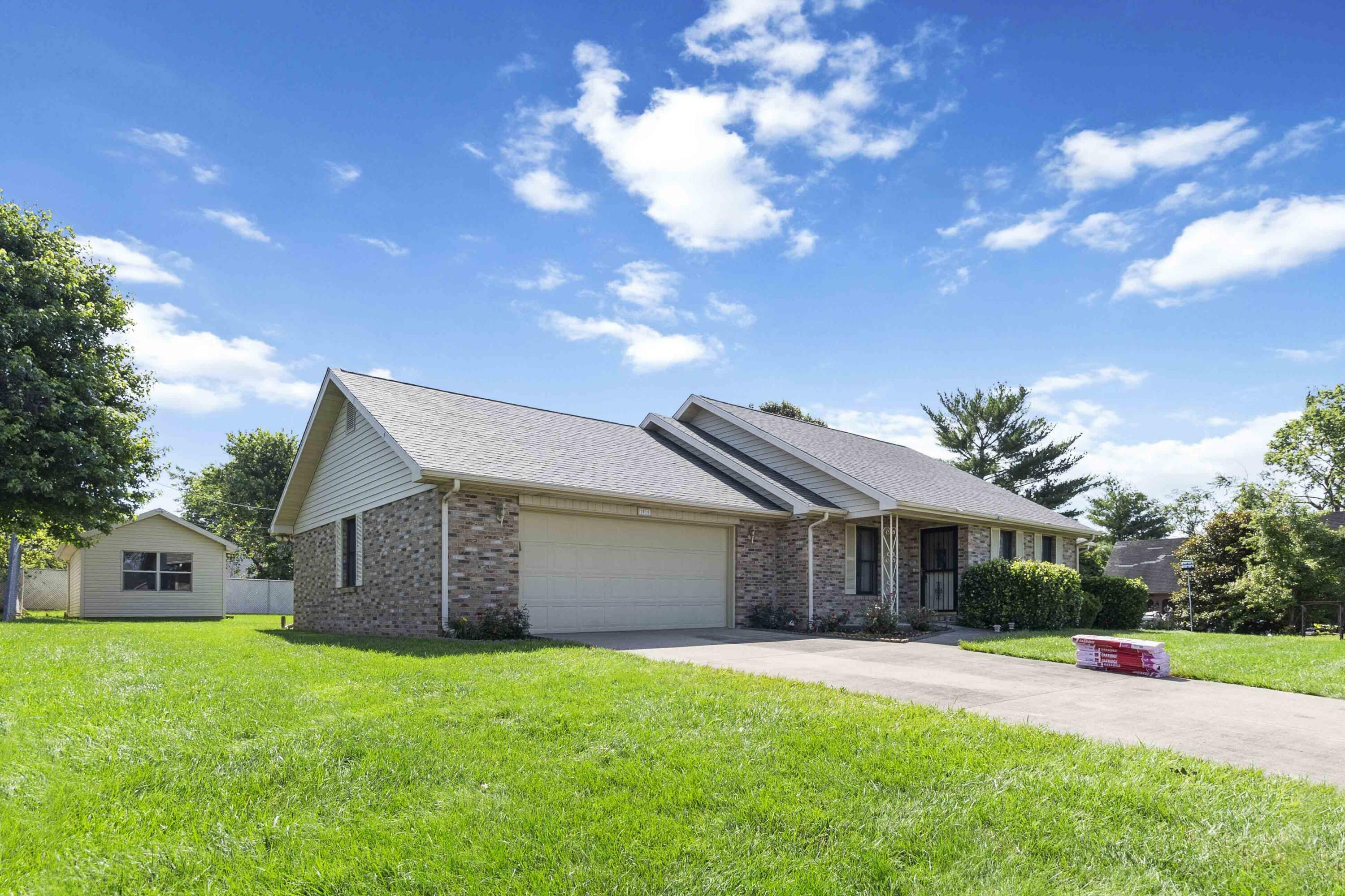 Property Photo: 1016 Hunters Run KY 42501