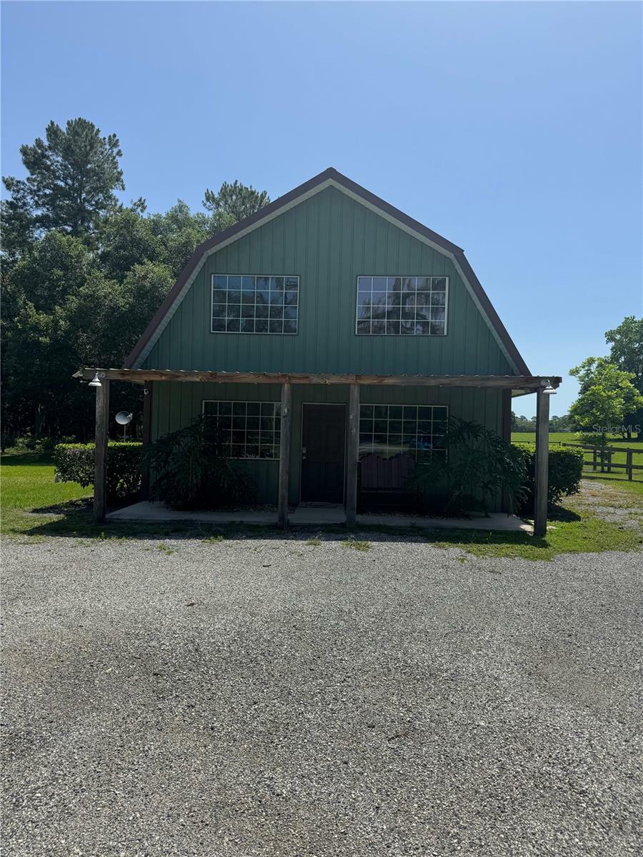 Property Photo: 15455 NW 100th Avenue Road FL 32686