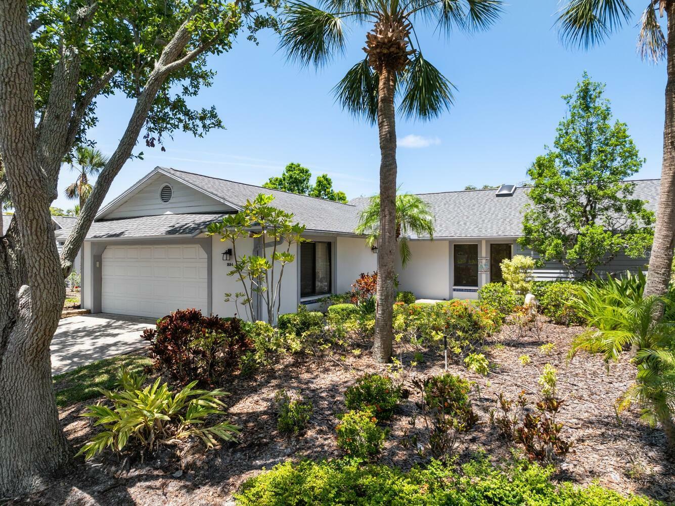 Property Photo: 1684 Pintail Way FL 34231