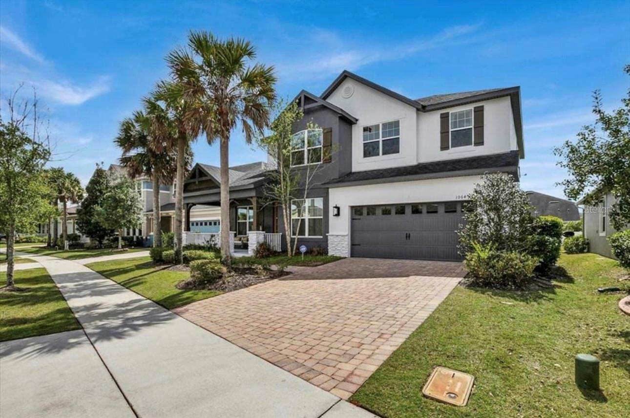 Property Photo: 10640 Tibbett Street FL 32832