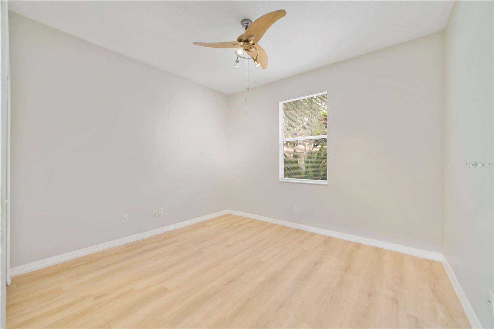 Property Photo: 13850 Amelia Pond Drive FL 34786