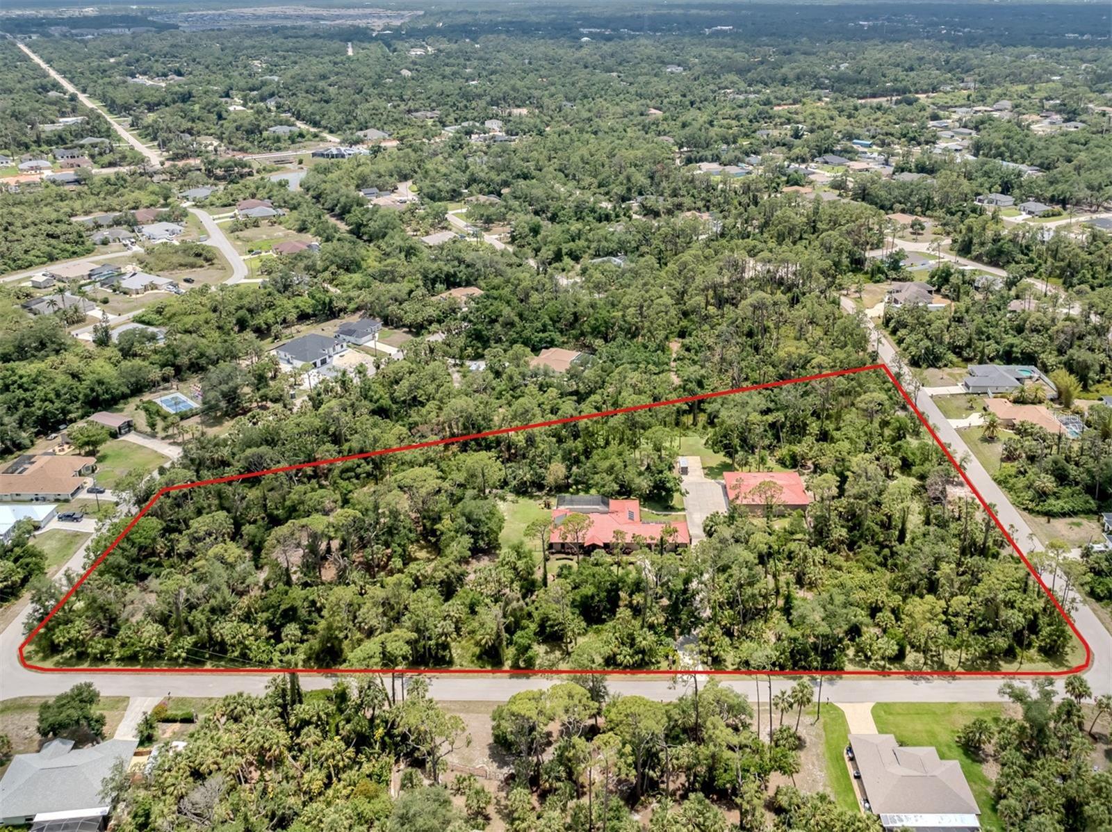 Property Photo: 1401 Pelican Lane FL 34286