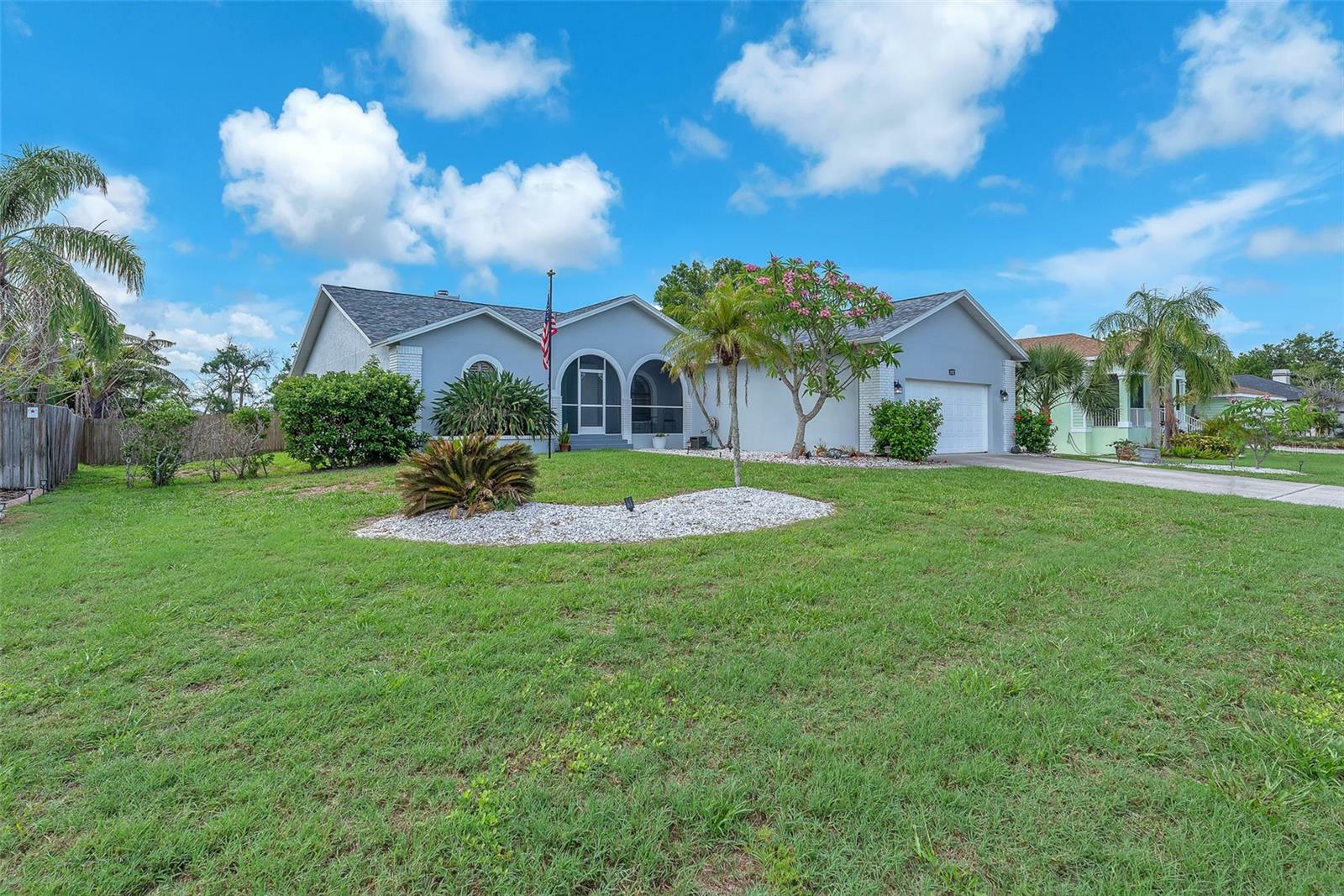 832 Birdie Way  Apollo Beach FL 33572 photo