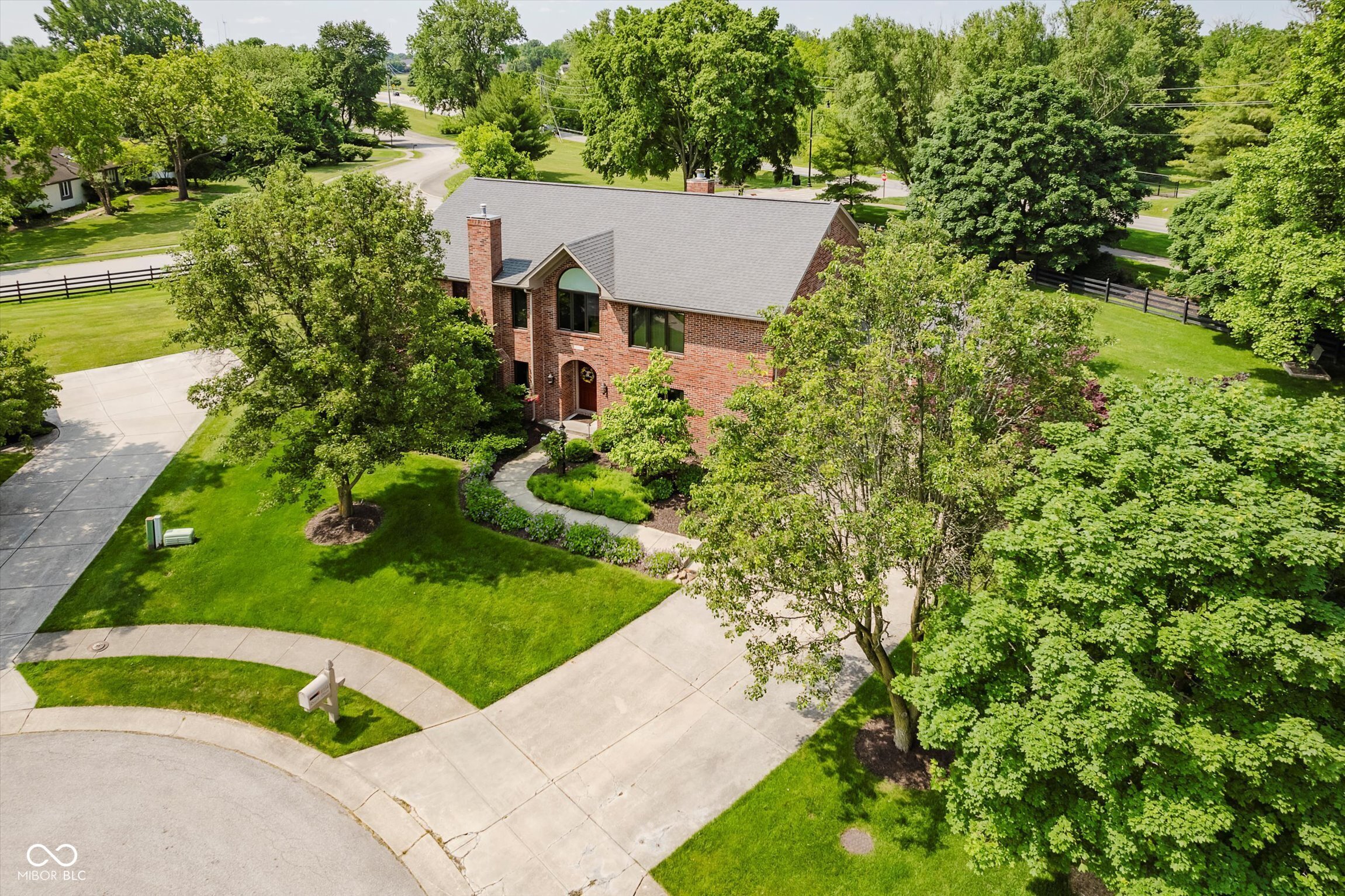 Property Photo: 11354 Royal Place IN 46032